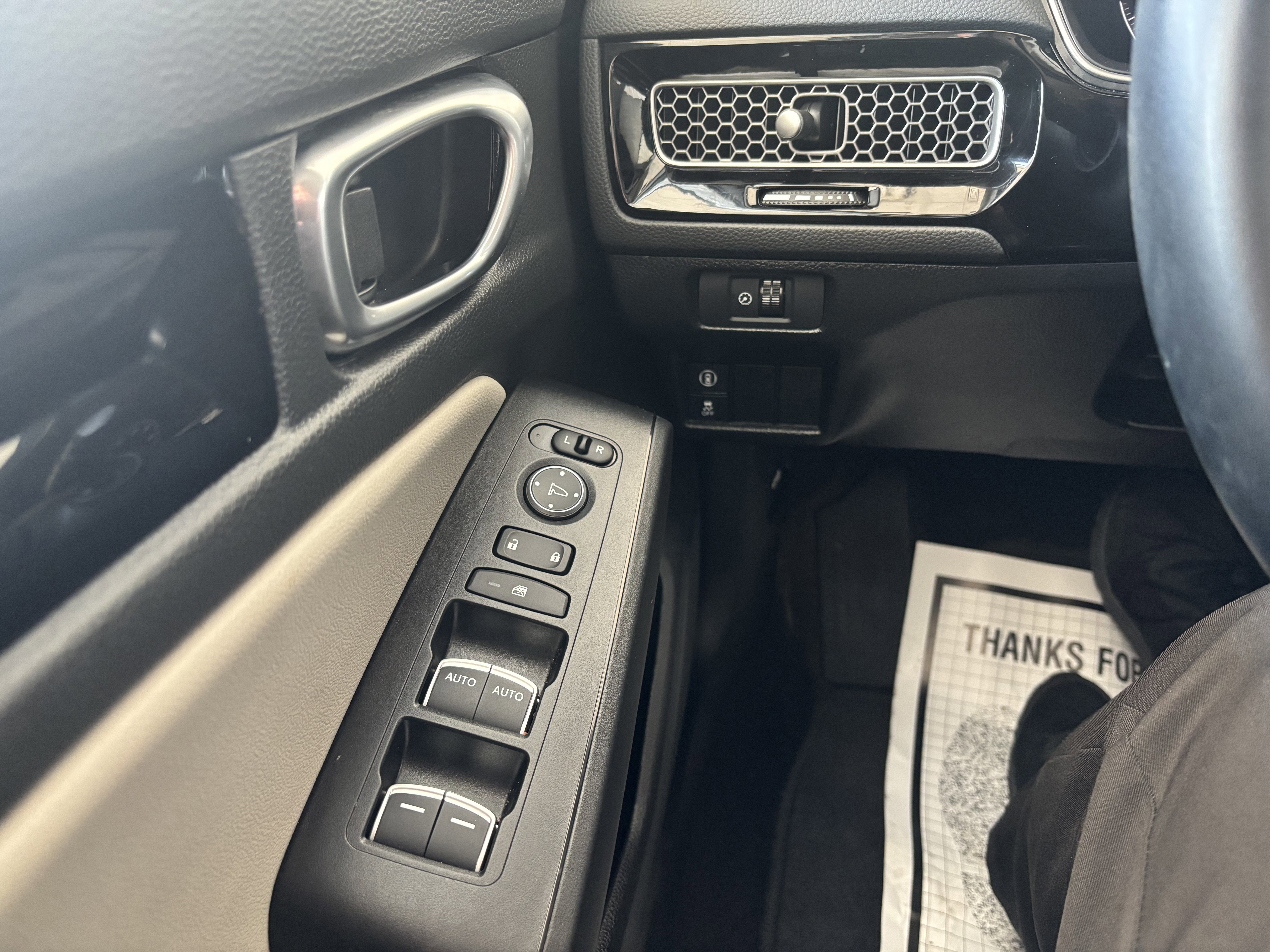 2024 Honda Civic Hatchback EX-L