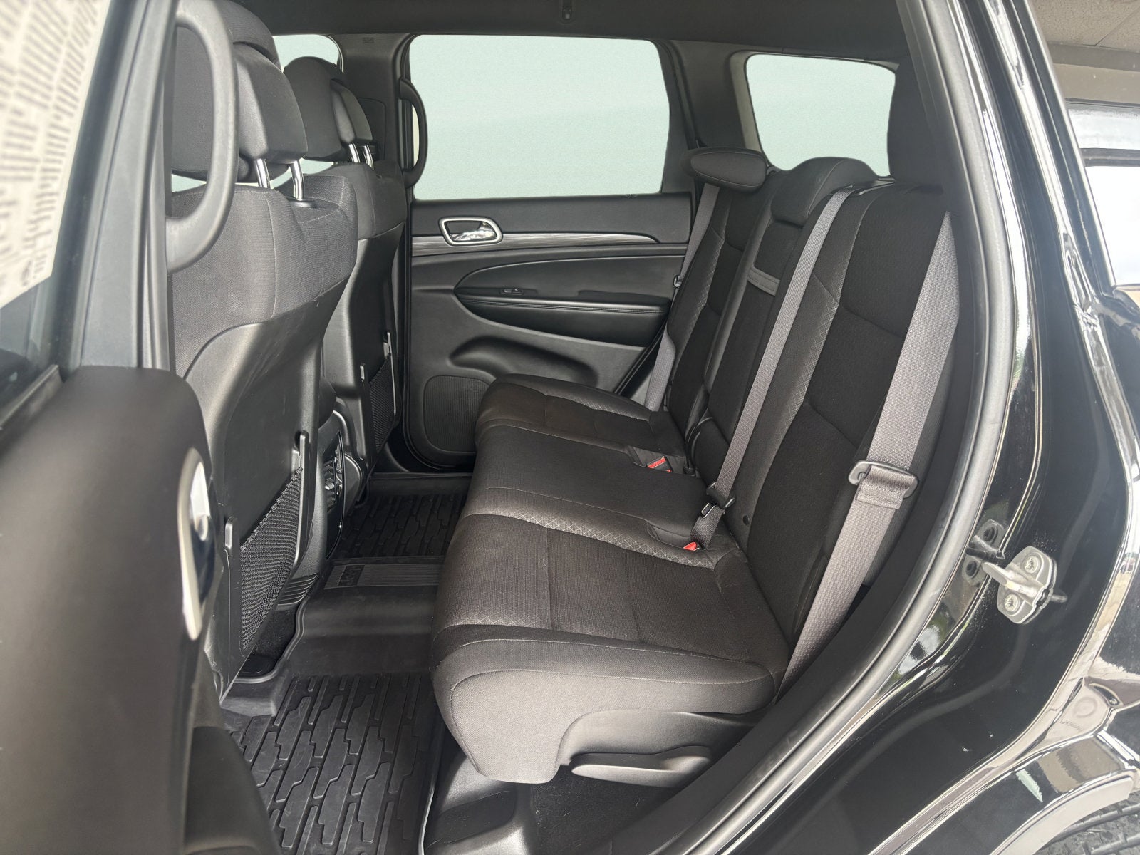 2019 Jeep Grand Cherokee Laredo E