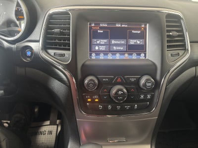 2019 Jeep Grand Cherokee Laredo E