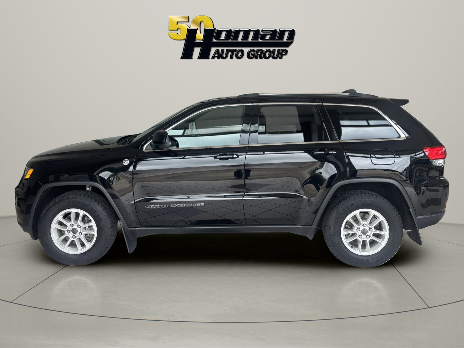 2019 Jeep Grand Cherokee Laredo E