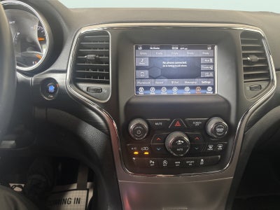 2019 Jeep Grand Cherokee Laredo E