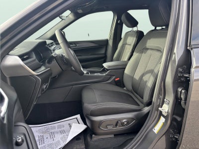 2026 Jeep Grand Cherokee Laredo X