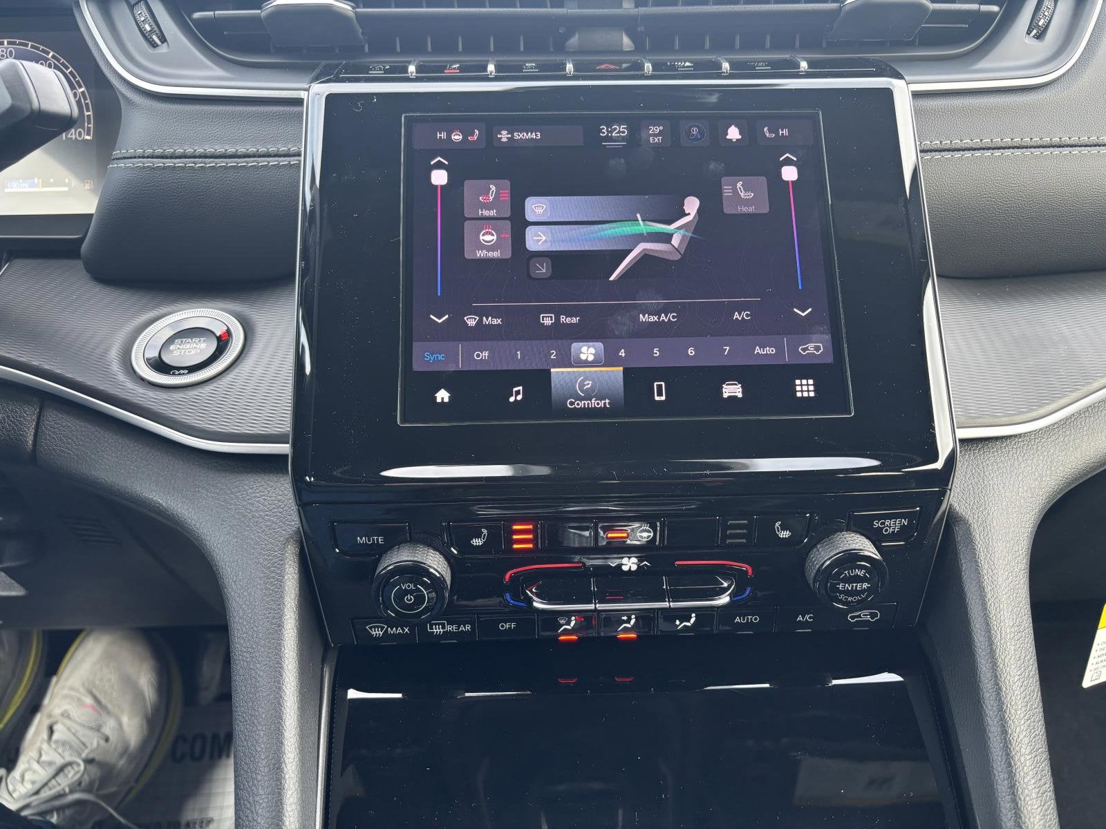 2026 Jeep Grand Cherokee Laredo X