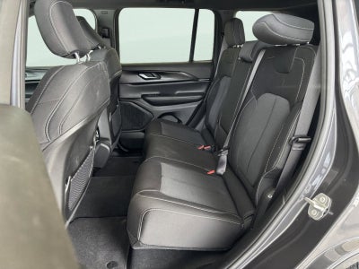 2024 Jeep Grand Cherokee Laredo X