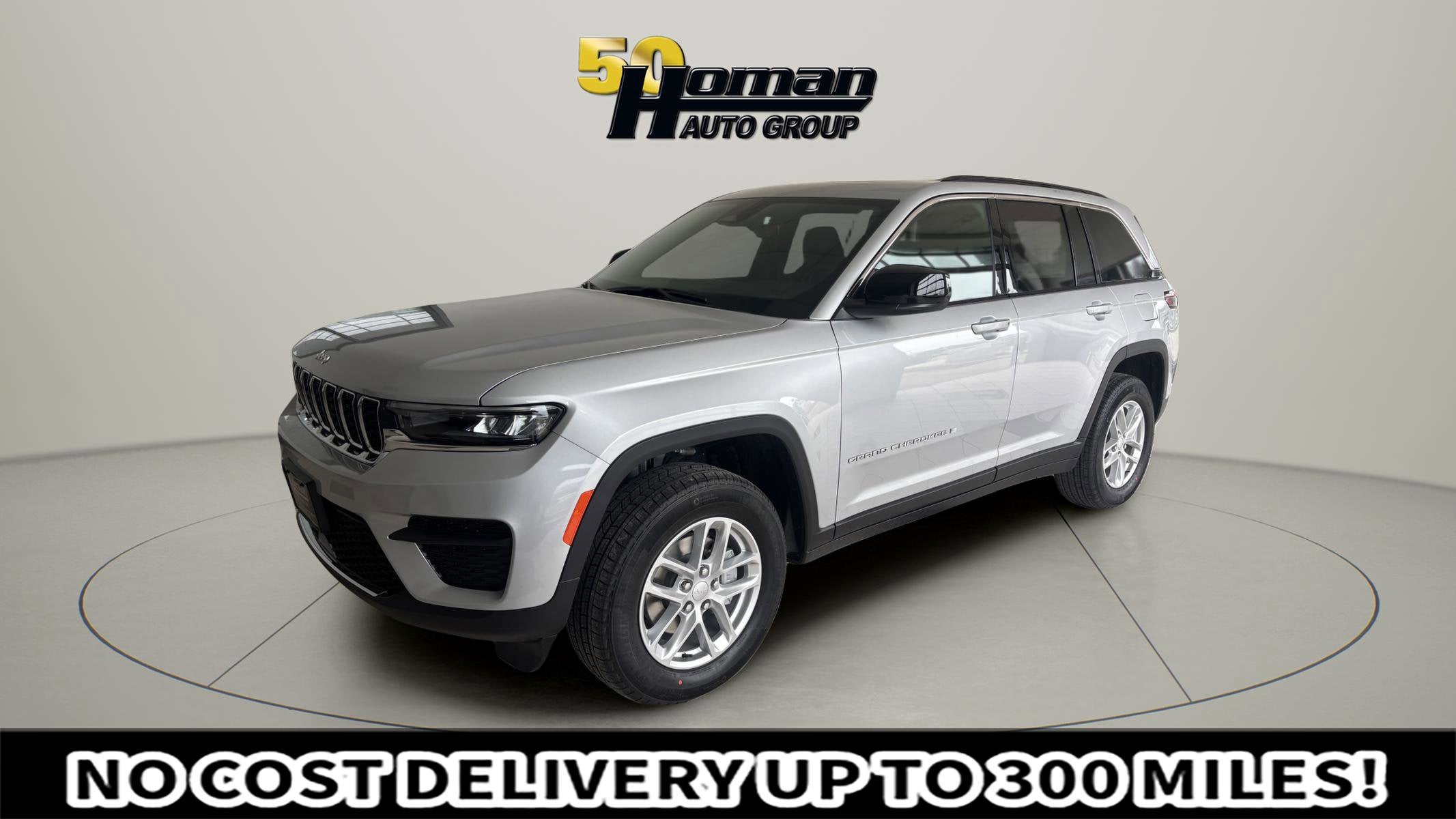 2026 Jeep Grand Cherokee Laredo Altitude