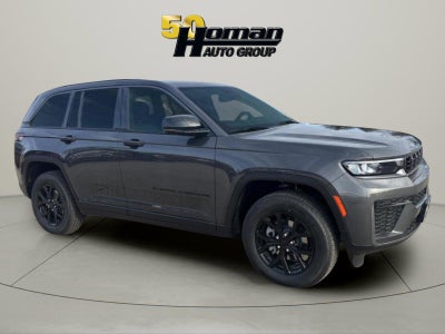 2026 Jeep Grand Cherokee Laredo Altitude