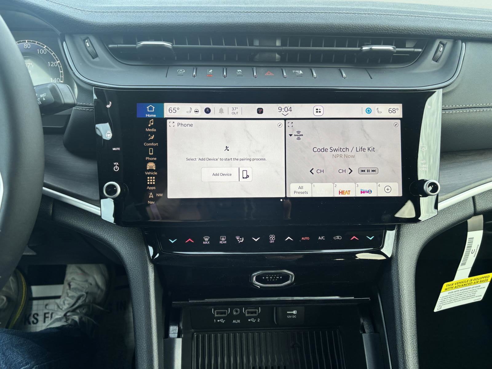 2026 Jeep Grand Cherokee Laredo Altitude