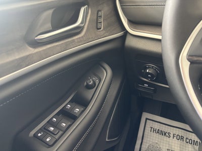 2026 Jeep Grand Cherokee Limited Reserve