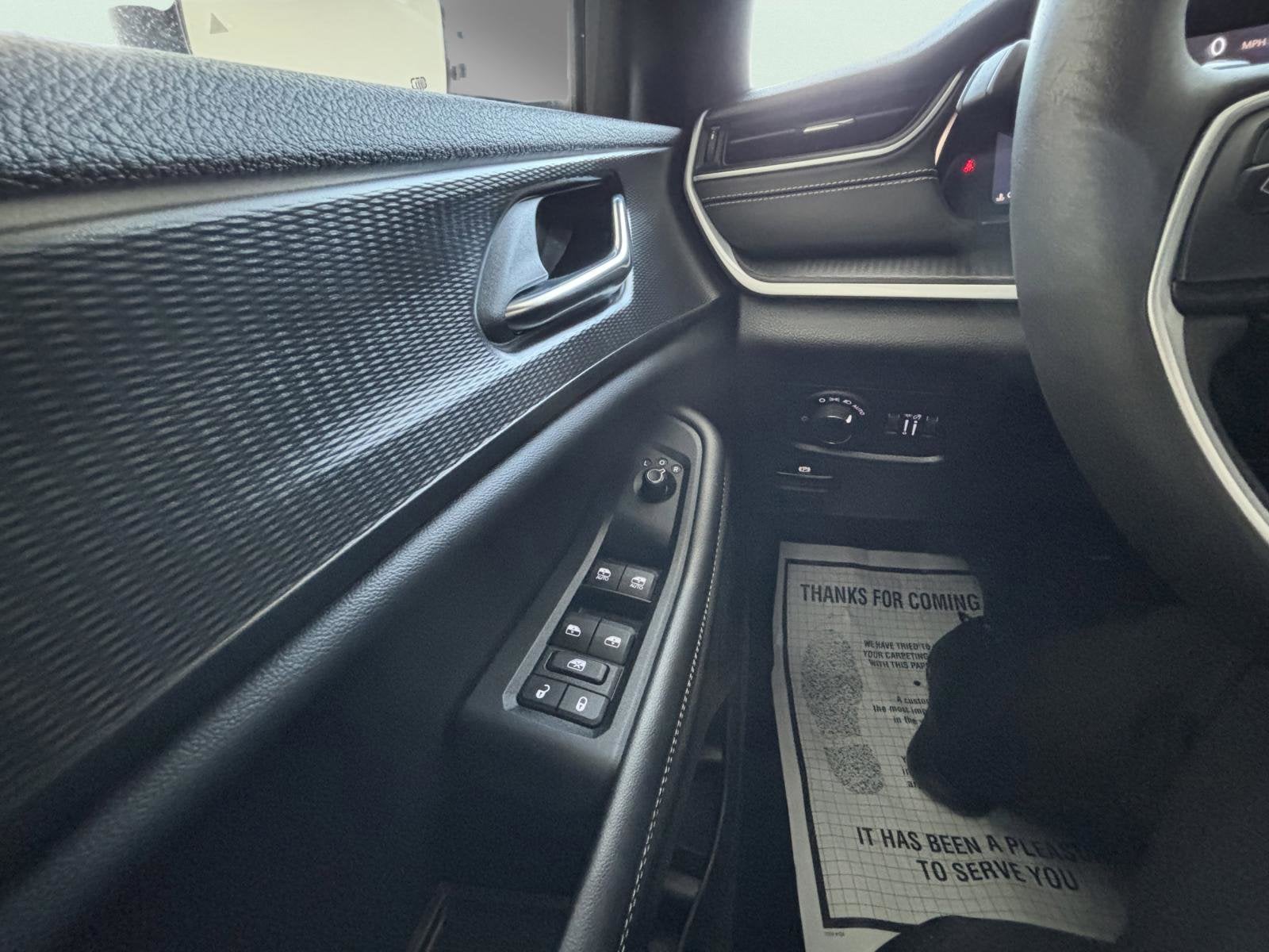 2024 Jeep Grand Cherokee L Laredo