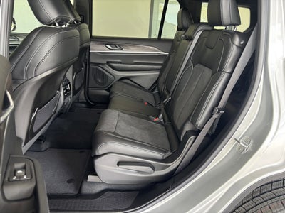 2026 Jeep Grand Cherokee L Laredo Altitude
