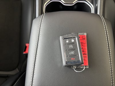 2026 Jeep Grand Cherokee L Laredo Altitude
