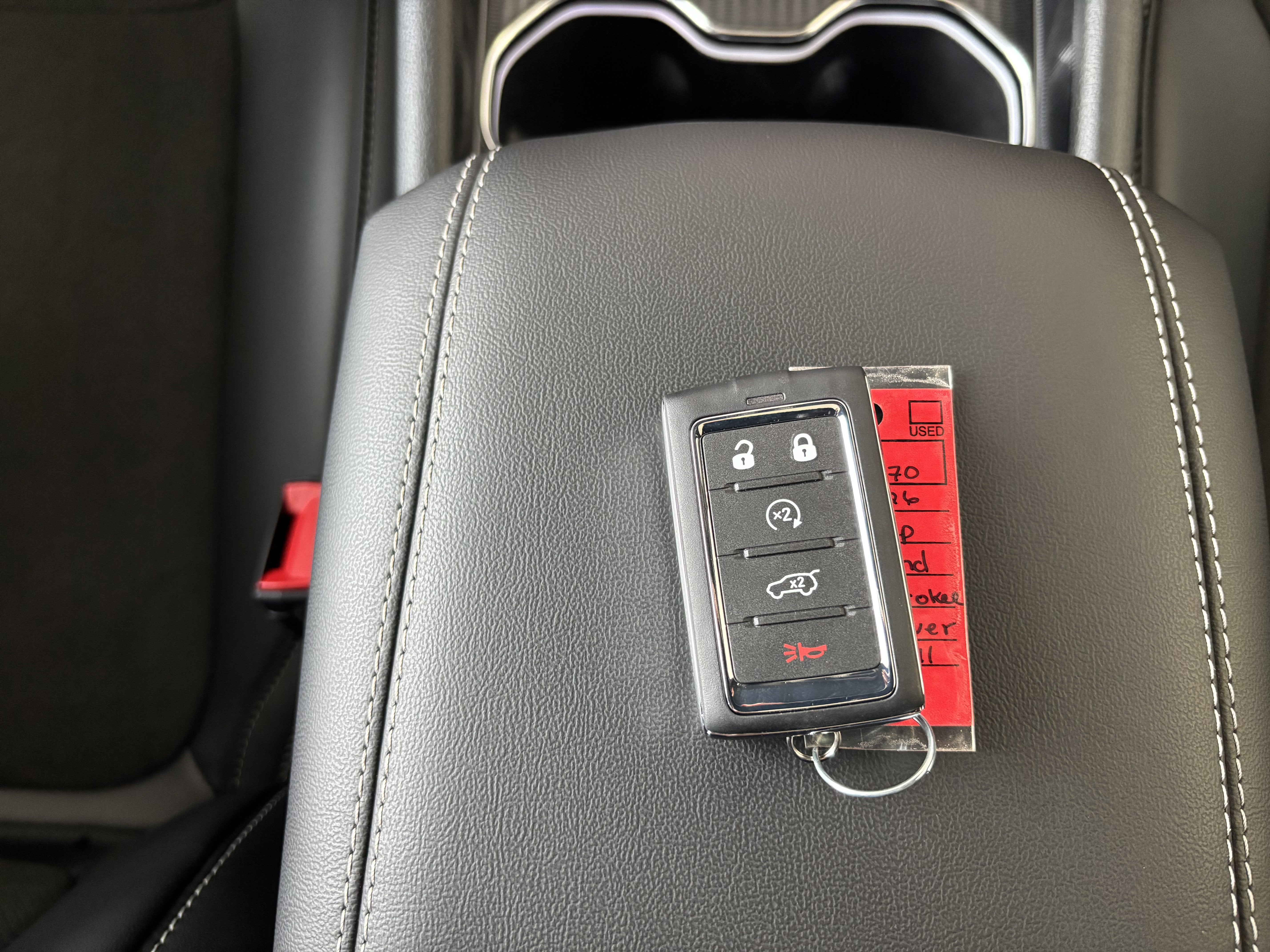 2026 Jeep Grand Cherokee L Laredo Altitude