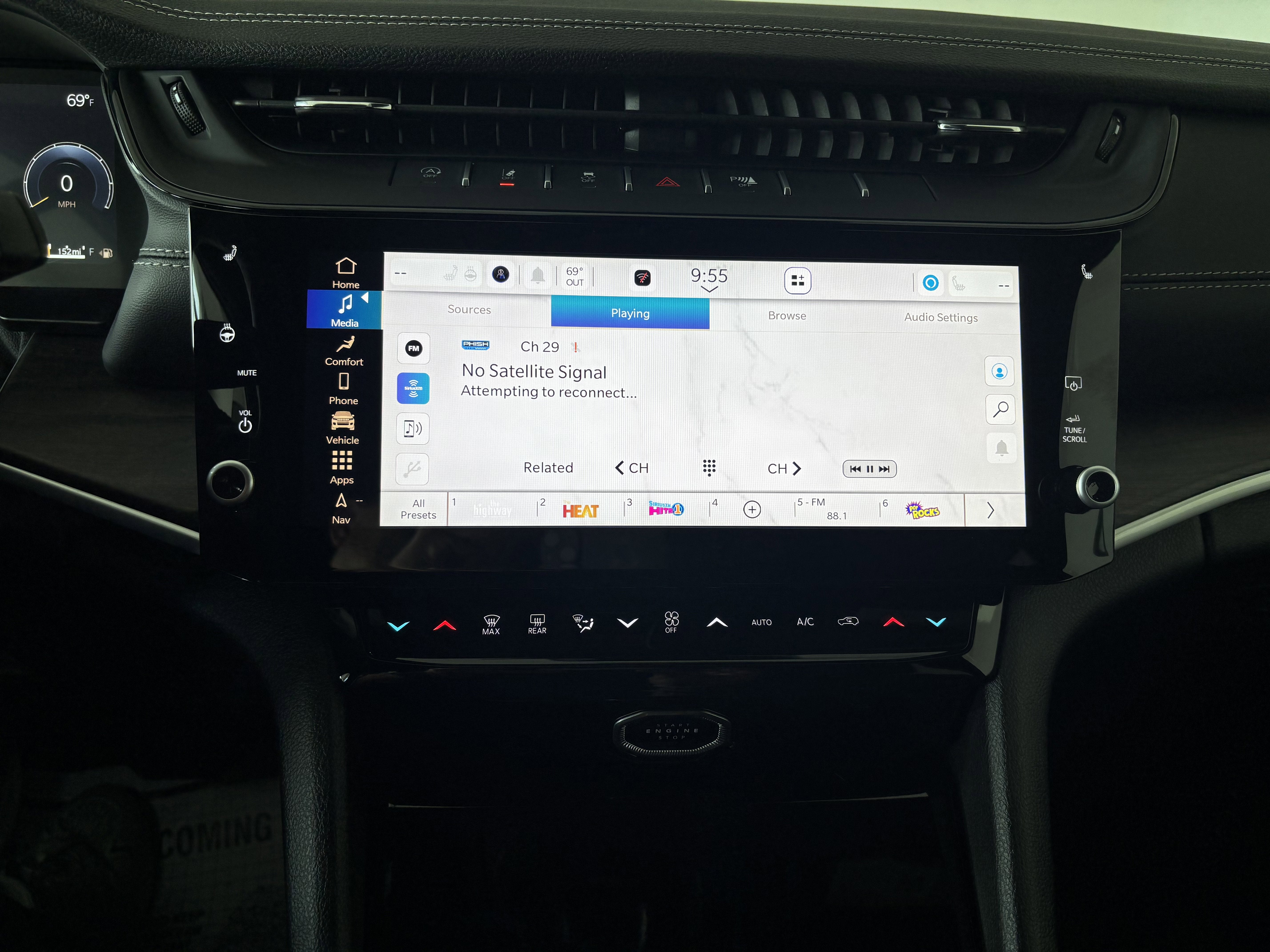 2026 Jeep Grand Cherokee L Laredo Altitude