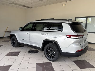 2026 Jeep Grand Cherokee L Laredo Altitude