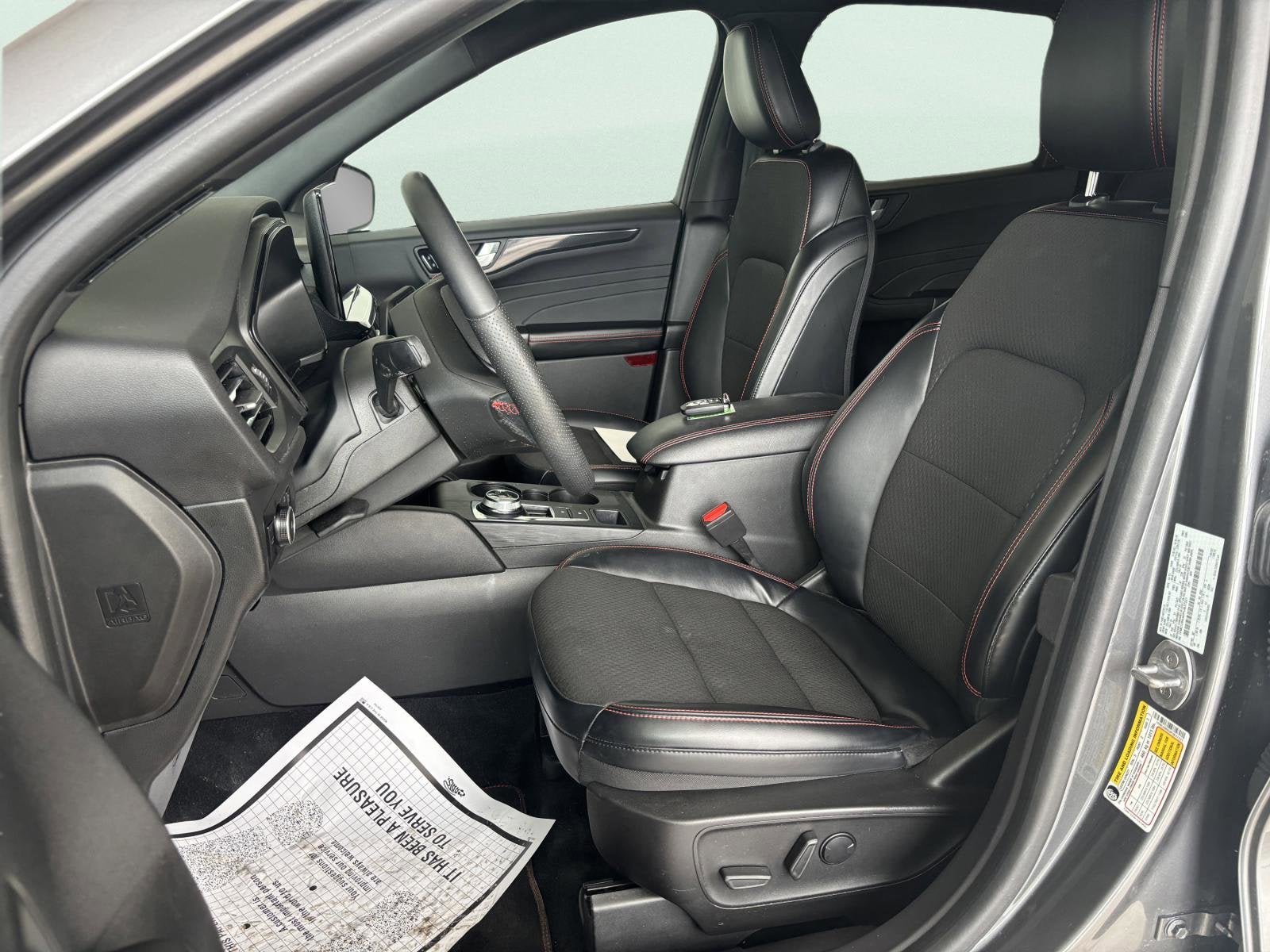 2023 Ford Escape ST-Line Select