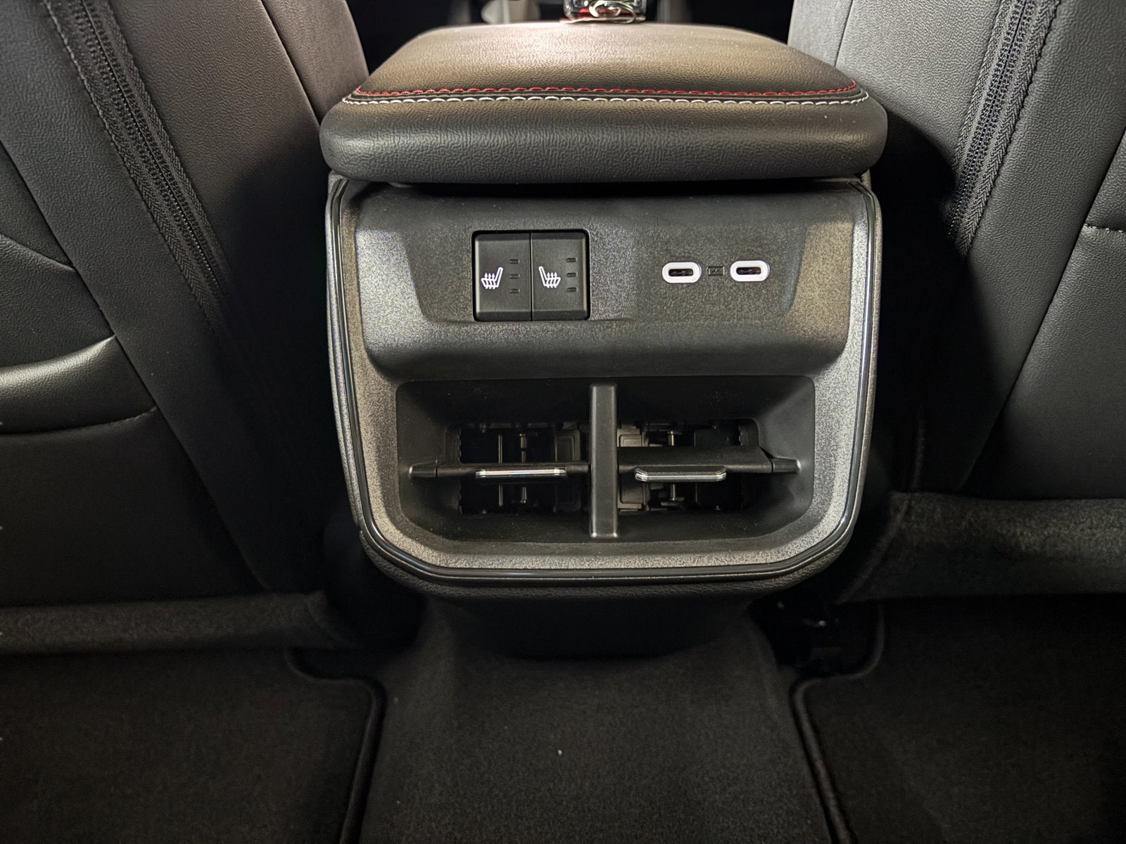 2027 Dodge Charger R/T Plus
