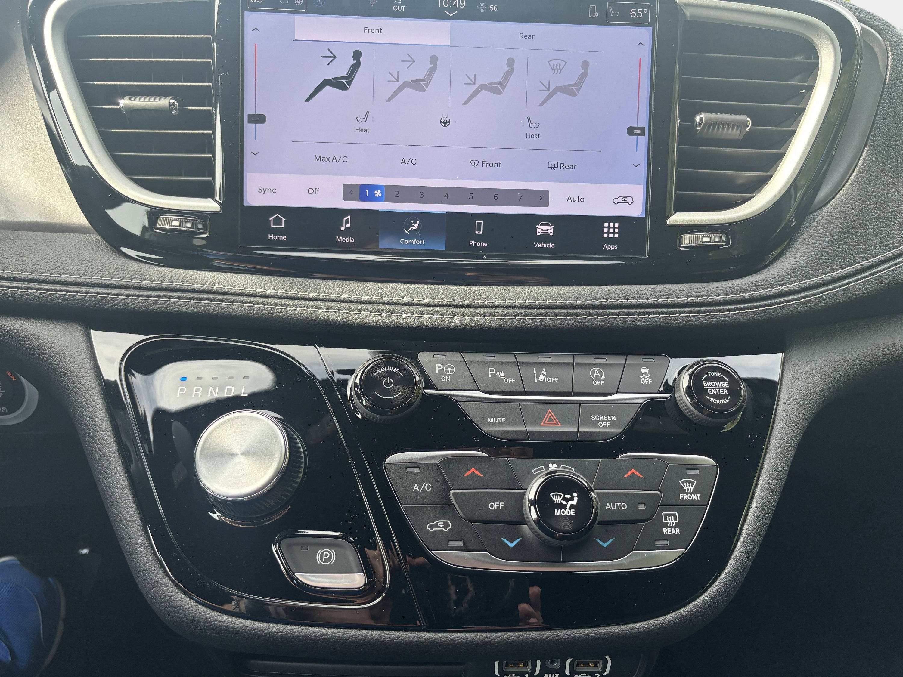 2025 Chrysler Pacifica Select