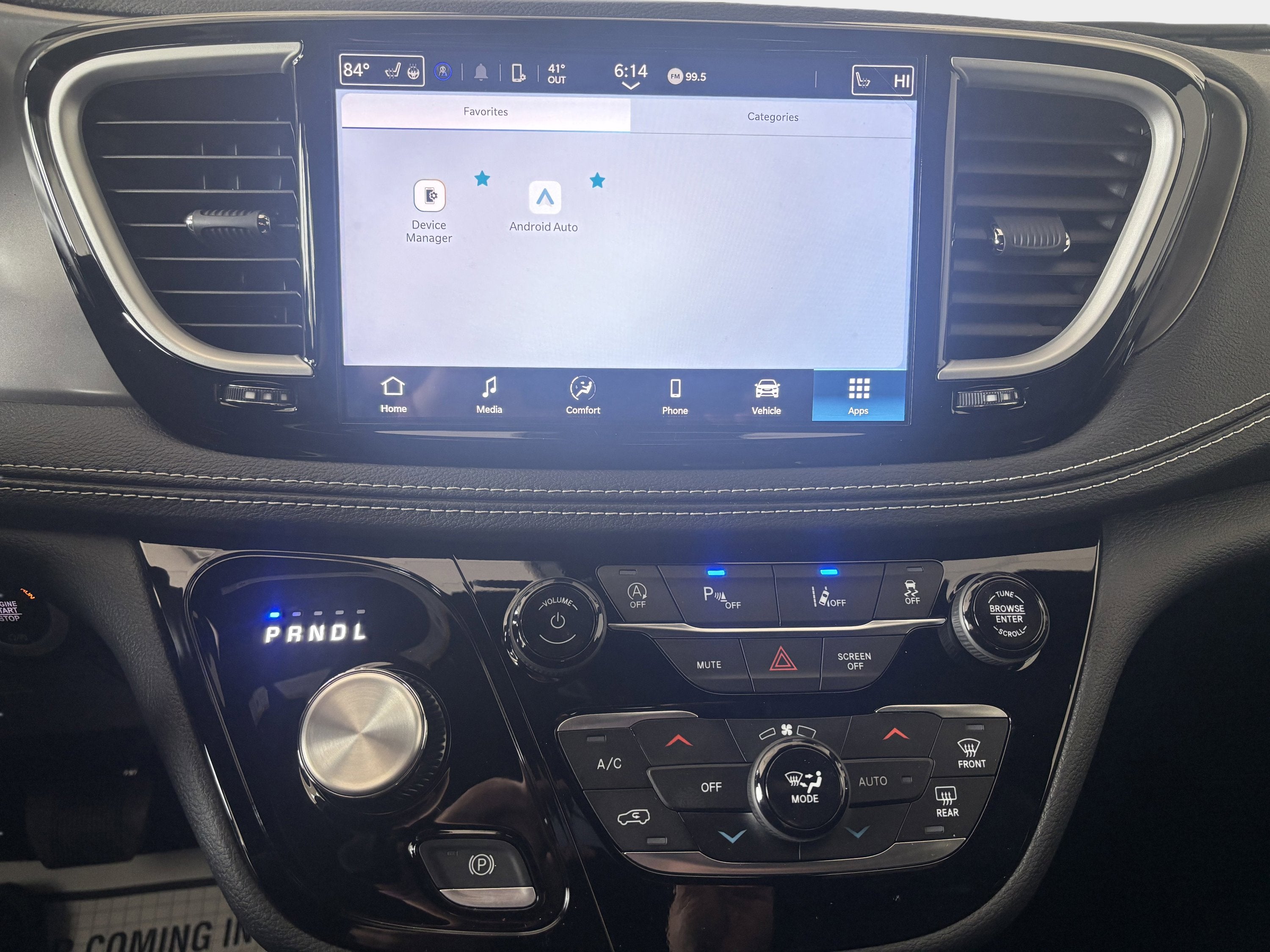 2026 Chrysler Pacifica Select