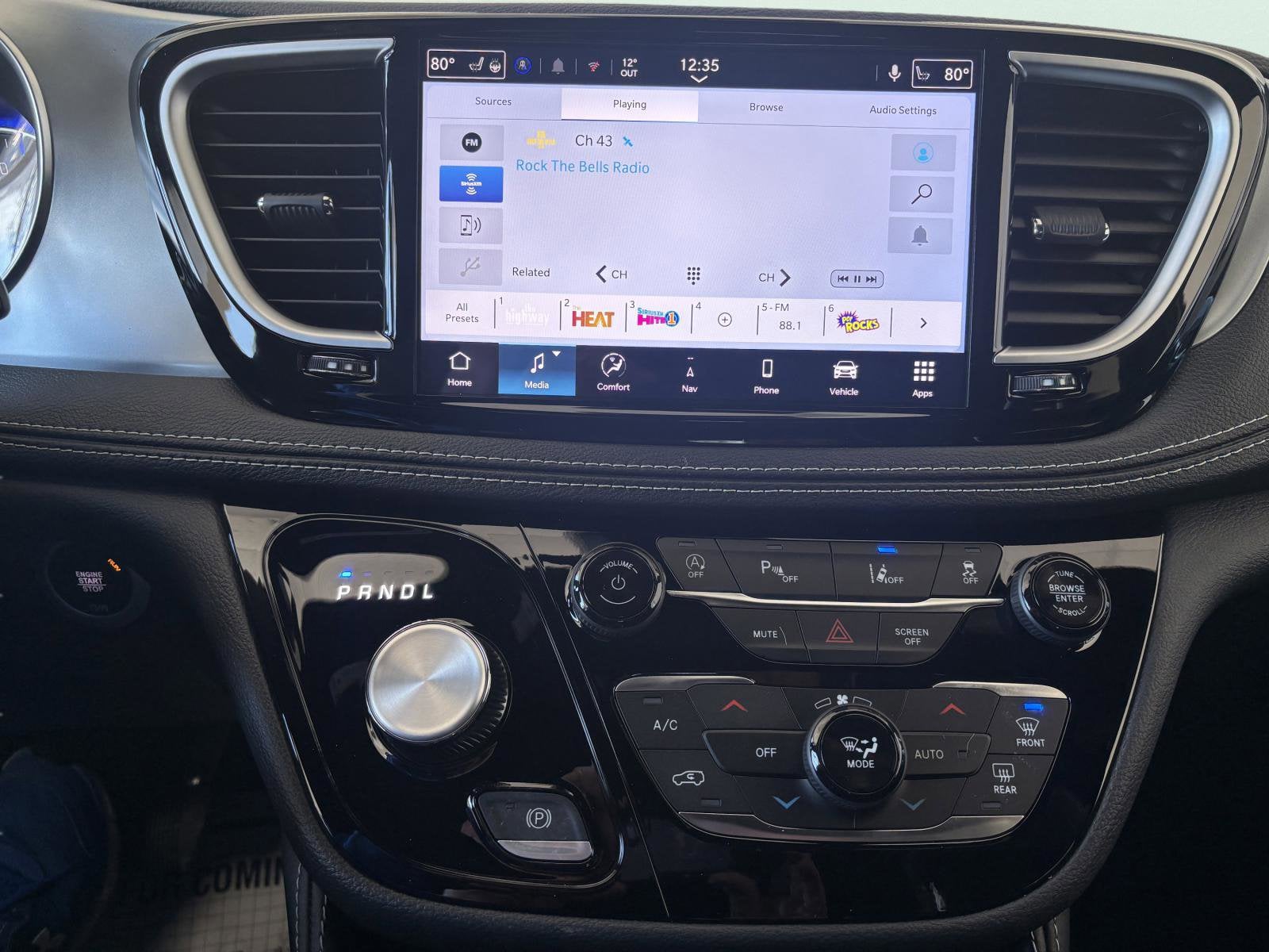 2026 Chrysler Pacifica Limited