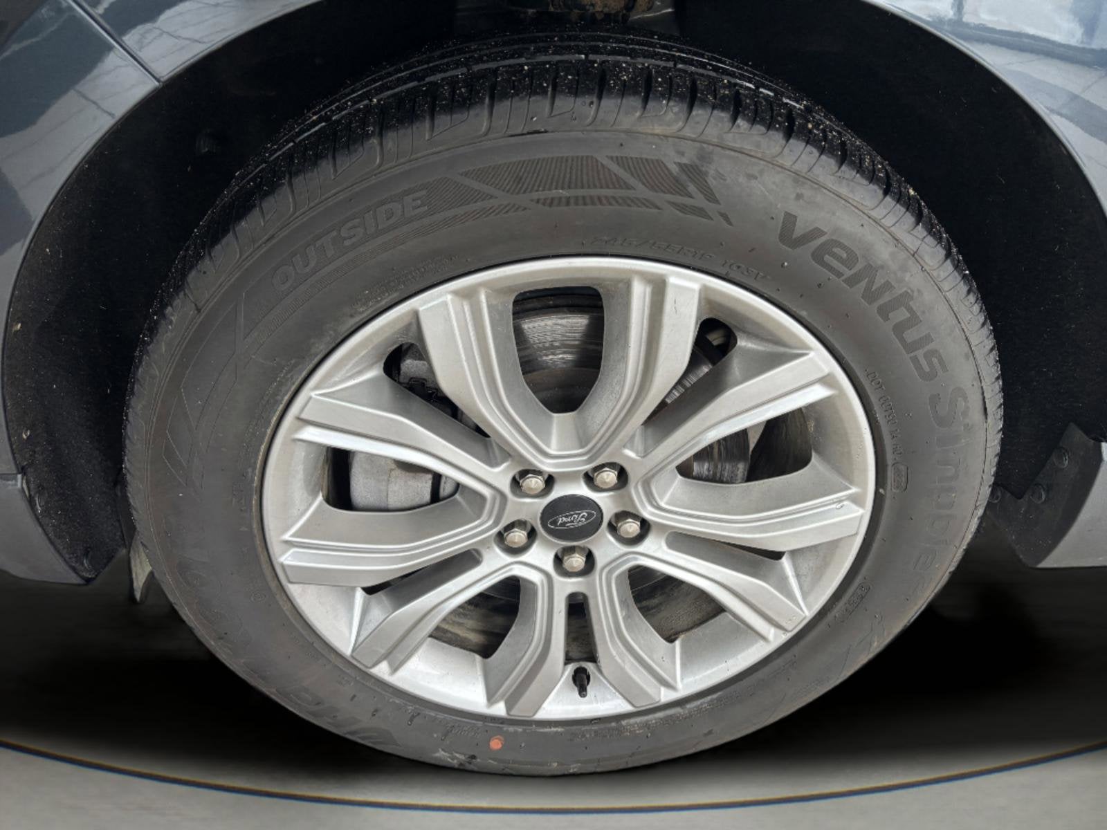 2024 Ford Edge Titanium