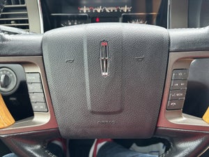 2013 Lincoln Navigator L